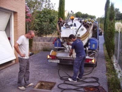 Trabajador de Desatascos Domingo
